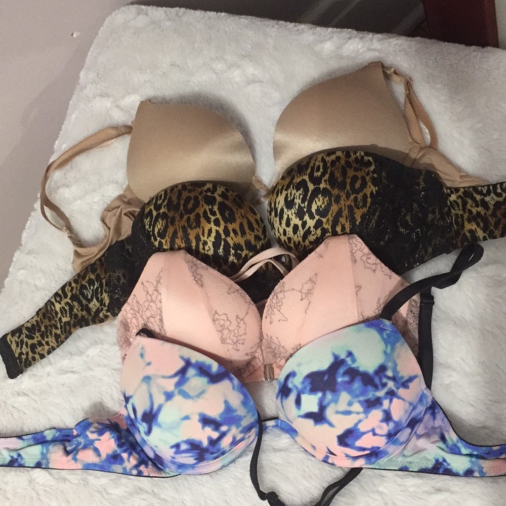 Victoria Secret bombshell bra 32a